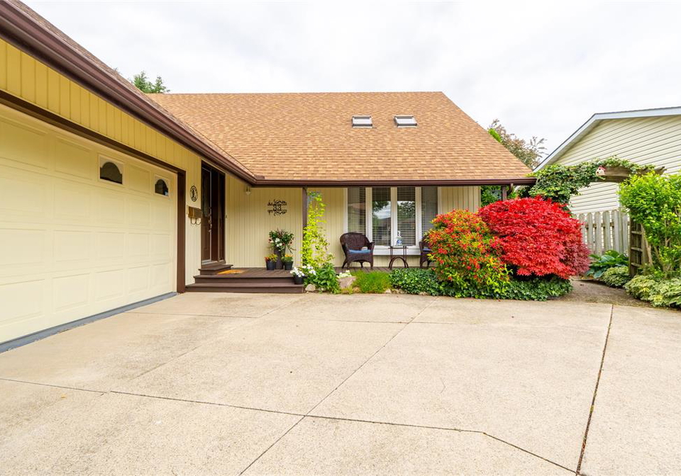 33-wilson-street-wallaceburg-ontario-26014728