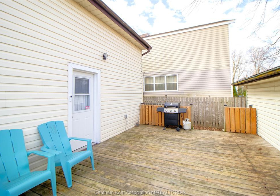 53-selkirk-street-chatham-ontario-26014729