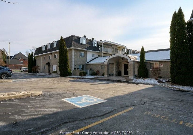 1995-normandy-street-lasalle-ontario-26014732