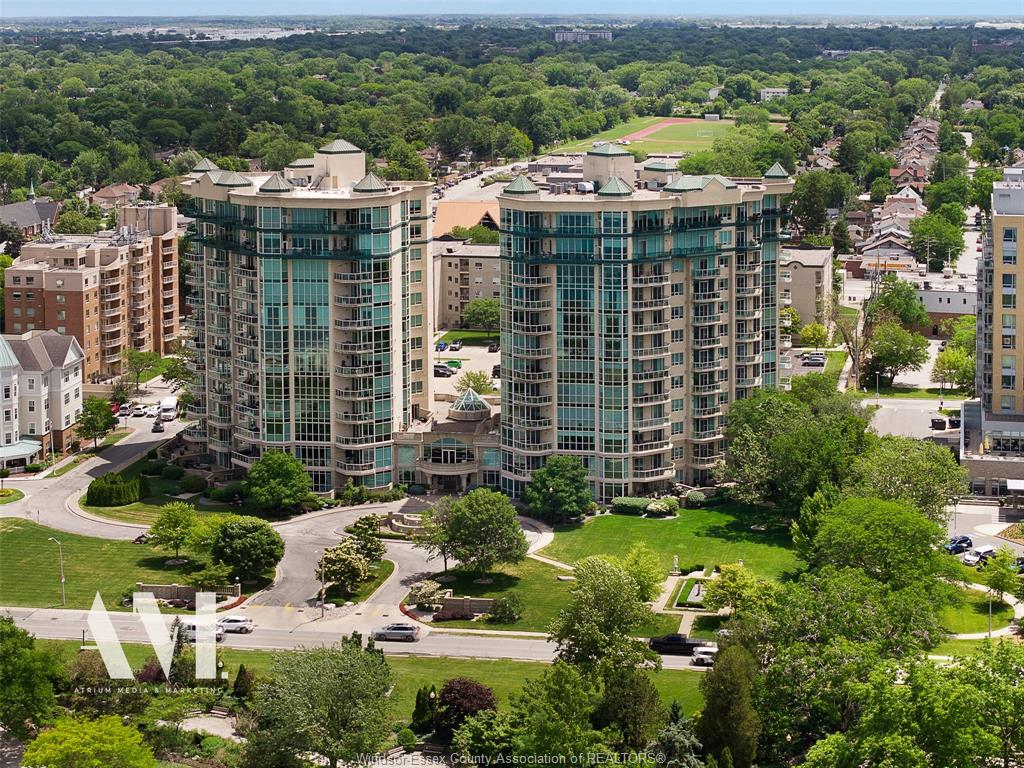 4955-riverside-drive-windsor-ontario-26014740