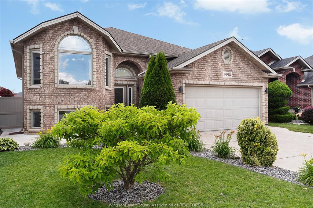 3998-cosenza-street-windsor-ontario-26014745