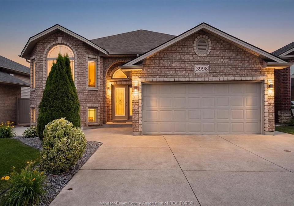 3998-cosenza-street-windsor-ontario-26014745