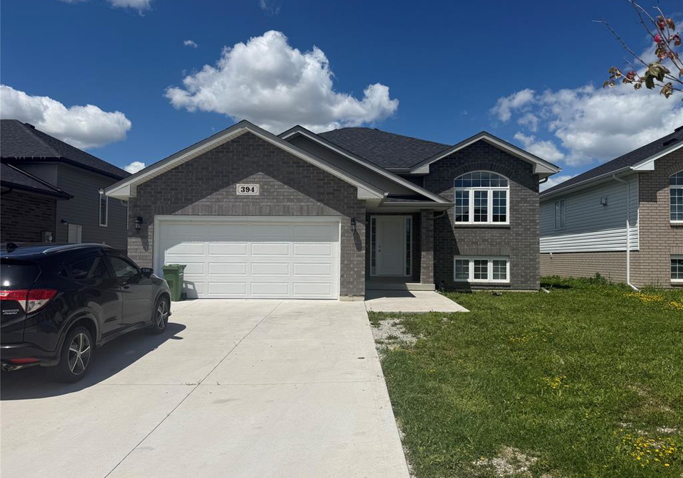 394-hemlock-lane-lakeshore-ontario-26014747