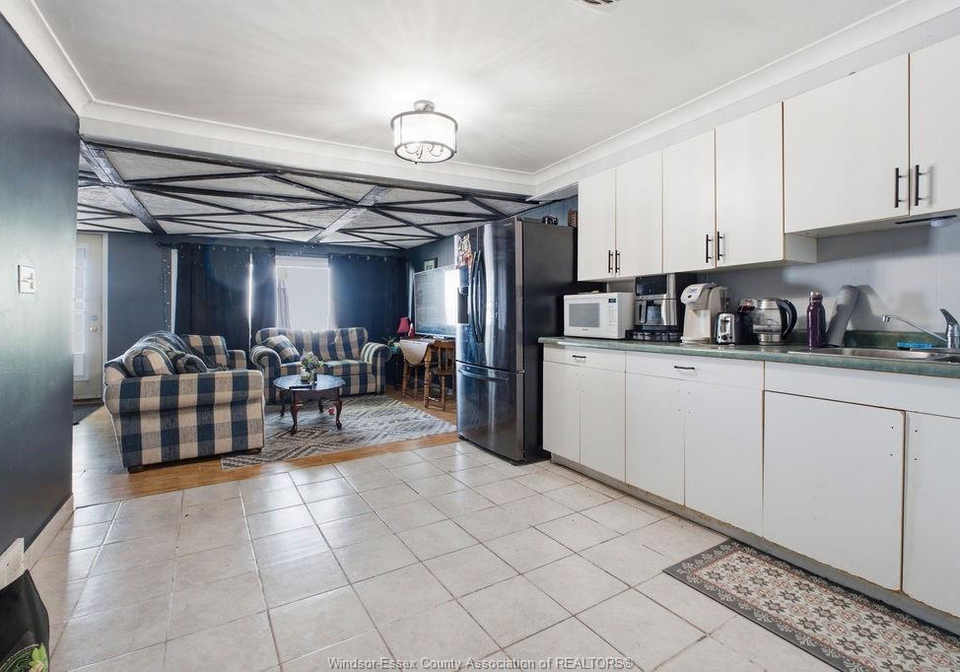 1437-heritage-road-kingsville-ontario-26014757