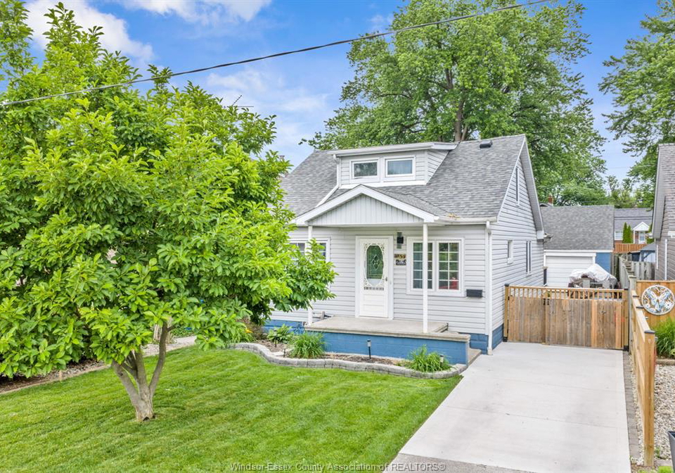 345-frank-avenue-windsor-ontario-26014758