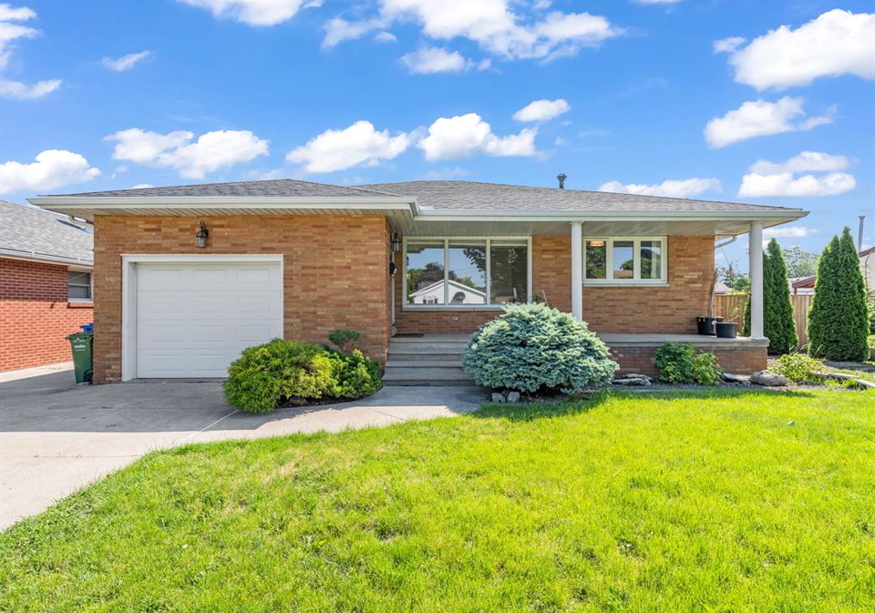 424-laporte-avenue-windsor-ontario-26014761