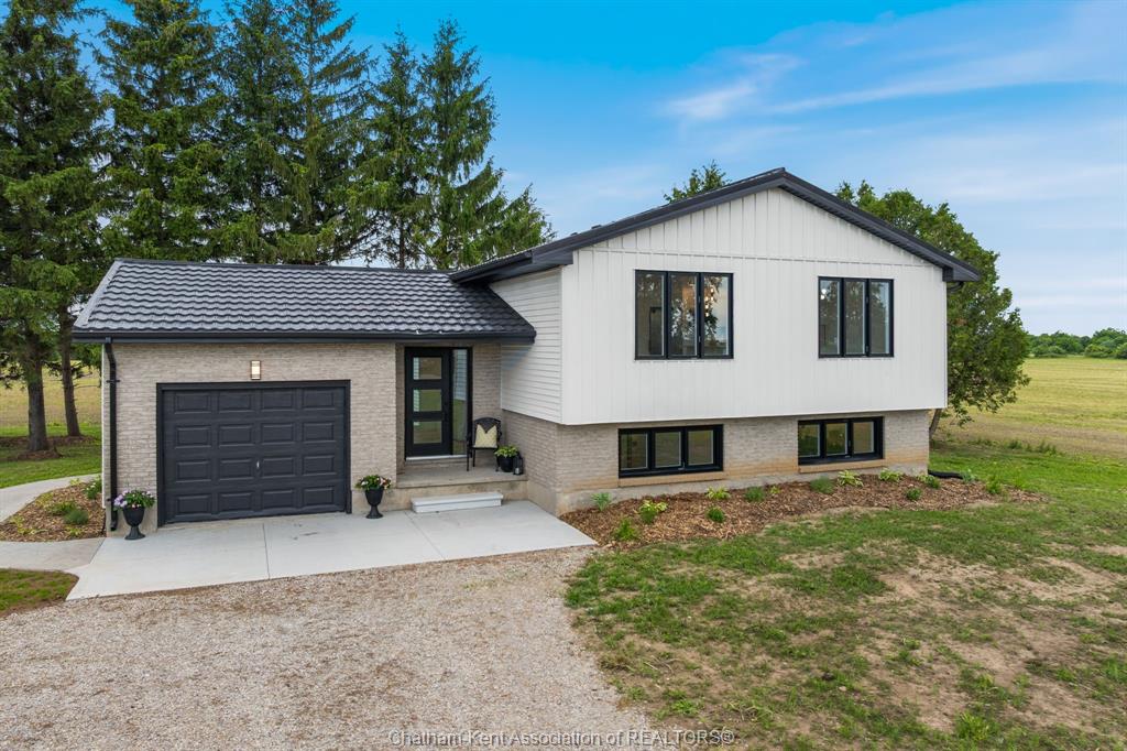 5583-carriage-road-delaware-town-ontario-26014767