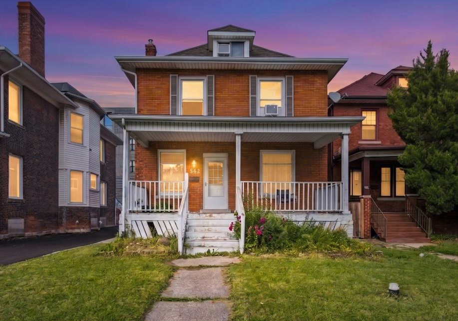 542-victoria-avenue-windsor-ontario-26014770