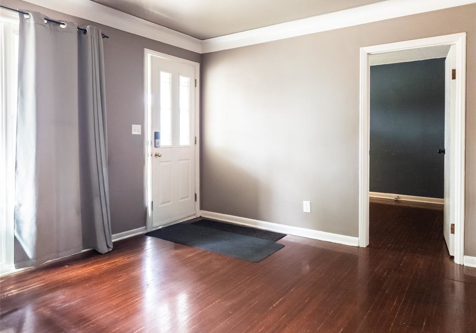 2690-chandler-road-windsor-ontario-26014788