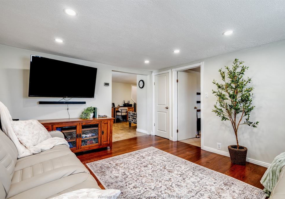 918-mersea-road-6-leamington-ontario-26014796