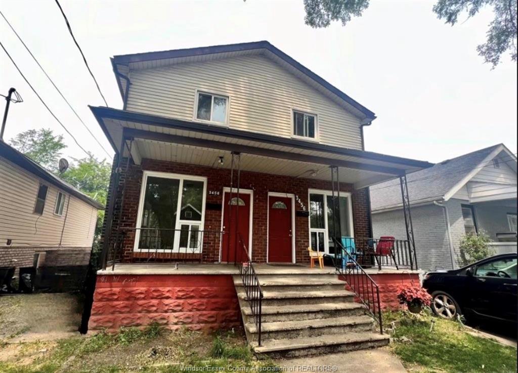 3458-harris-windsor-ontario-26014805