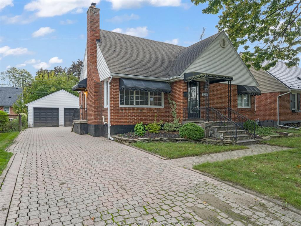 2584-chilver-windsor-ontario-26014816