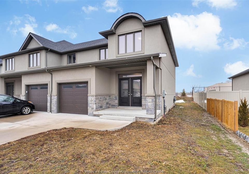 120-lane-street-essex-ontario-26014826