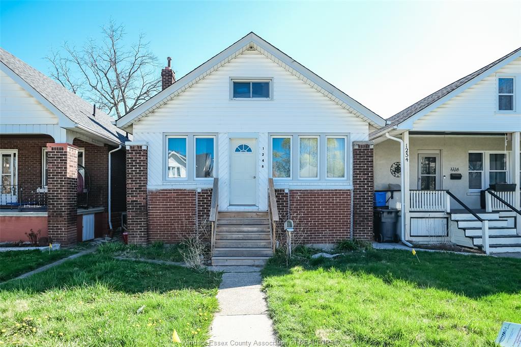 1248-bruce-avenue-windsor-ontario-26014835