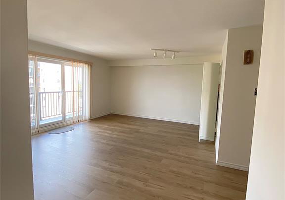 8591-riverside-drive-east-windsor-ontario-26014843