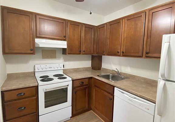 8591-riverside-drive-east-windsor-ontario-26014843