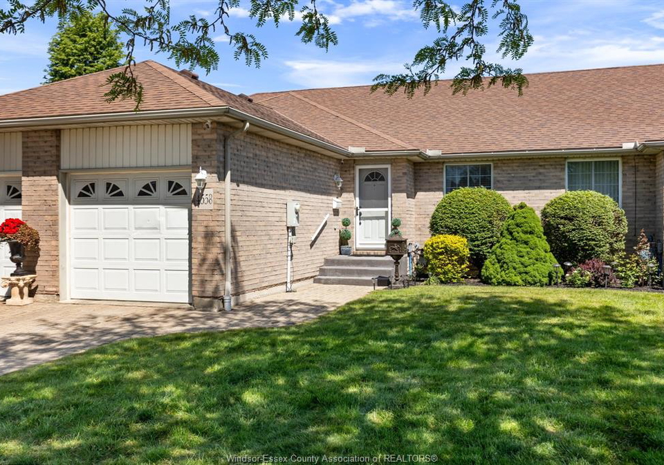 4558-gapam-court-windsor-ontario-26014850