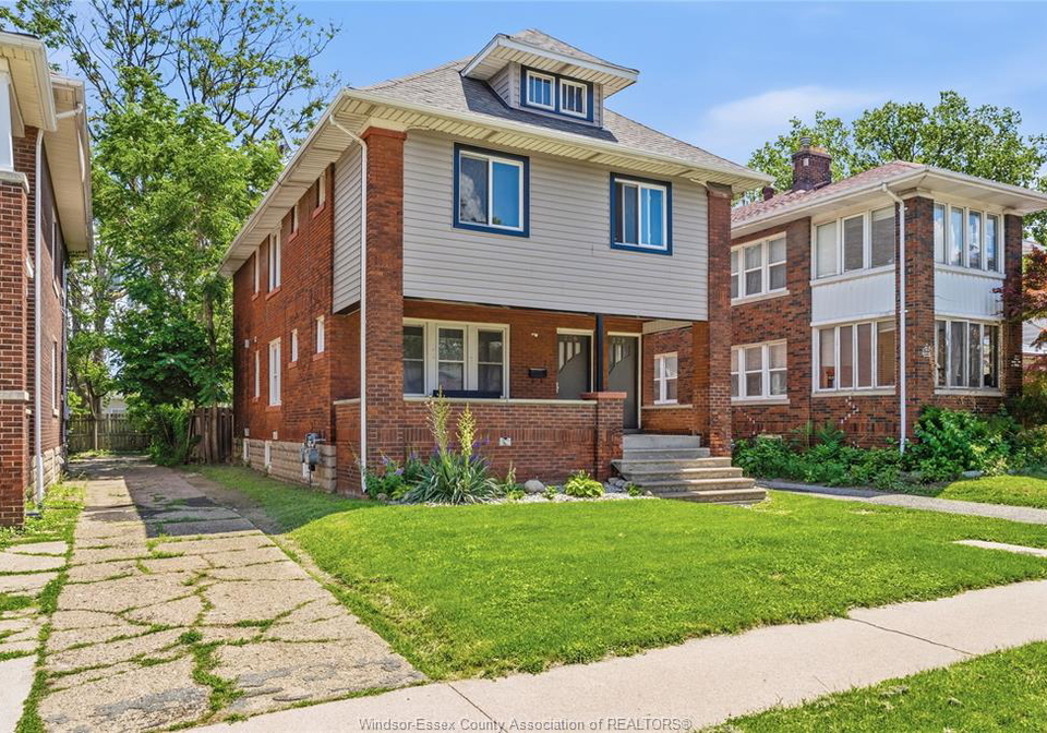 326-328-partington-avenue-windsor-ontario-26014877