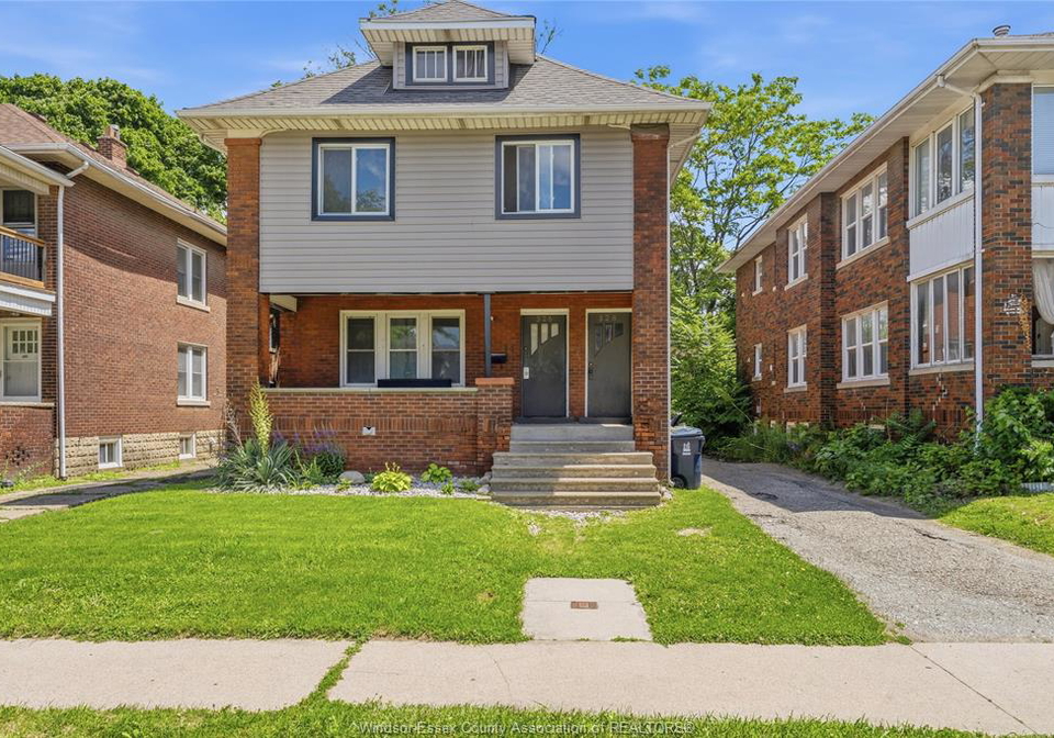 326-328-partington-avenue-windsor-ontario-26014877