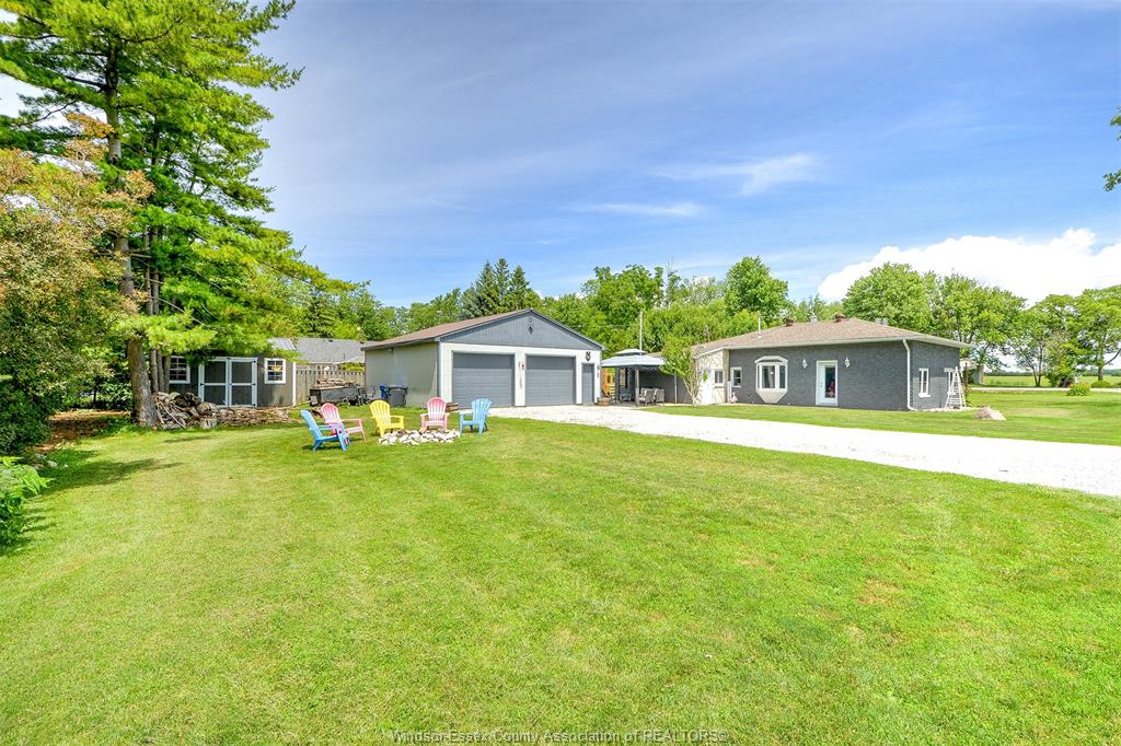 137-beverly-boulevard-colchester-ontario-26014880