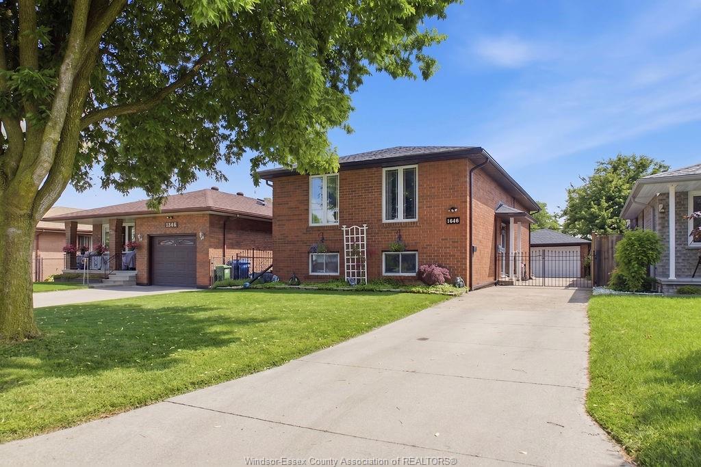 1646-langlois-avenue-windsor-ontario-26014895