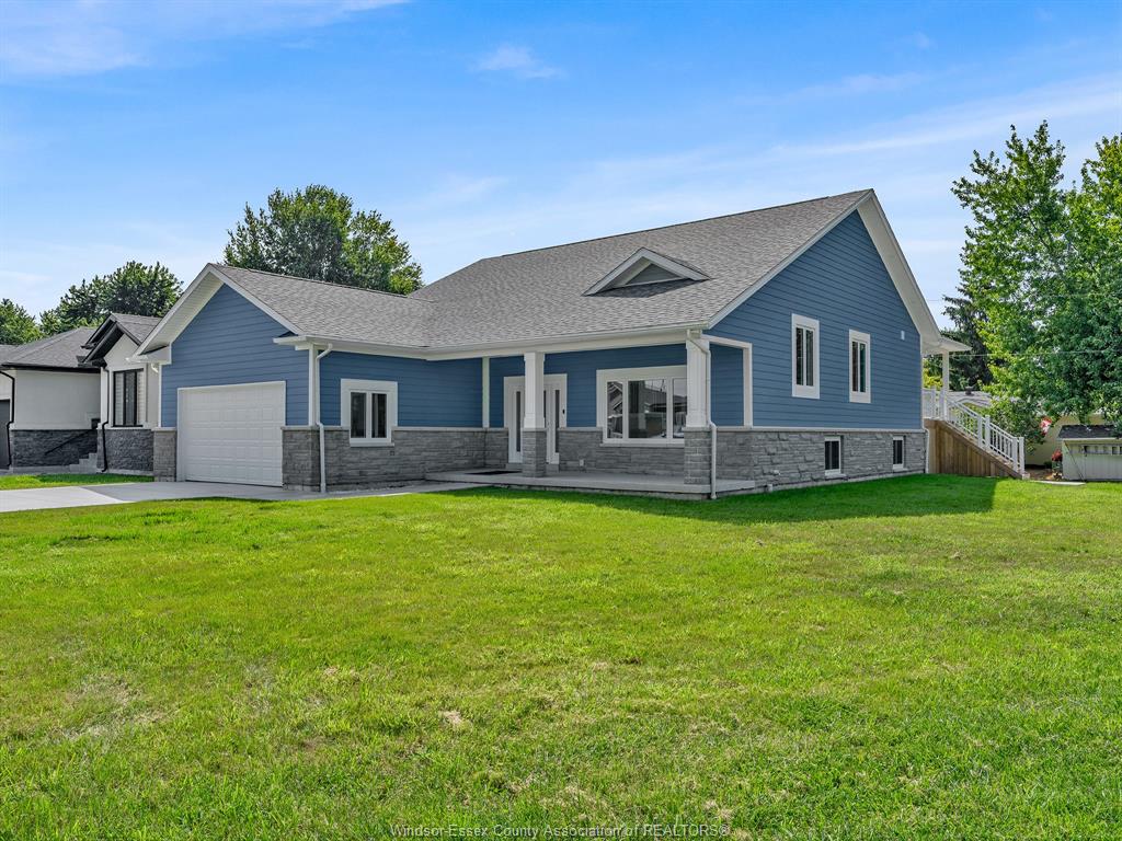157-gloucester-drive-essex-ontario-26014896