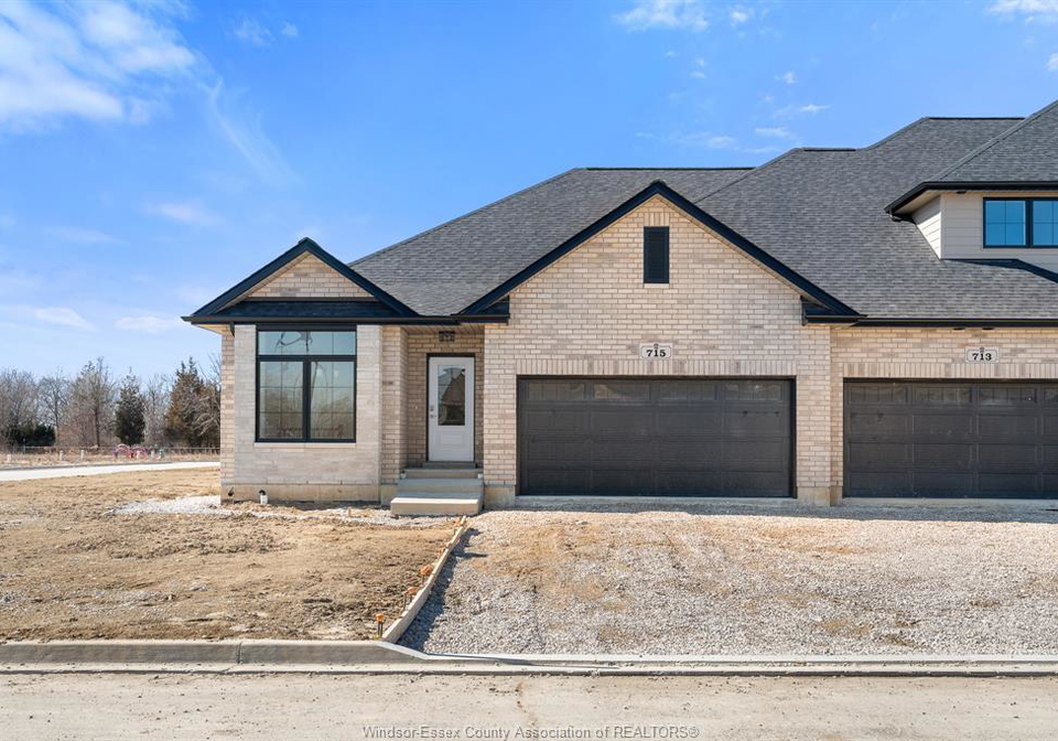 715-elliot-point-road-amherstburg-ontario-26014899
