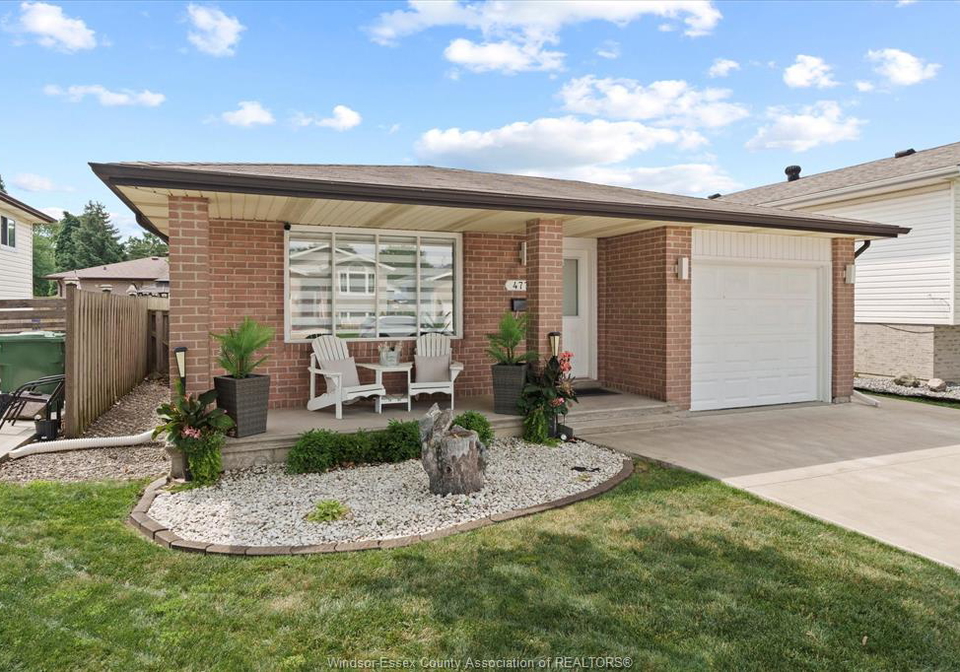 4771-theresa-windsor-ontario-26014902
