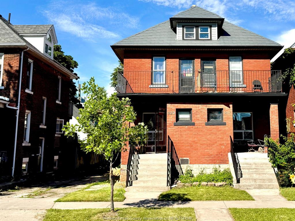 223-gladstone-avenue-windsor-ontario-26014910