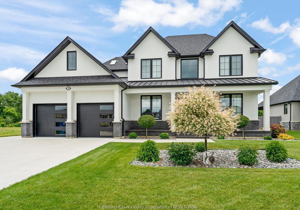 16-york-boulevard-kingsville-ontario-26014914