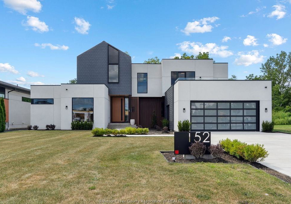 152-grandview-avenue-kingsville-ontario-26014917