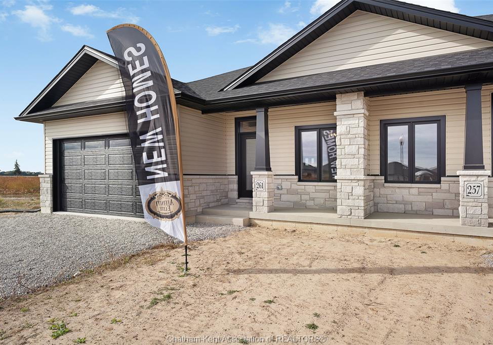 217-worthington-court-chatham-ontario-26014923