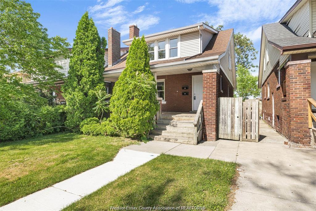 1376-goyeau-street-windsor-ontario-26014957
