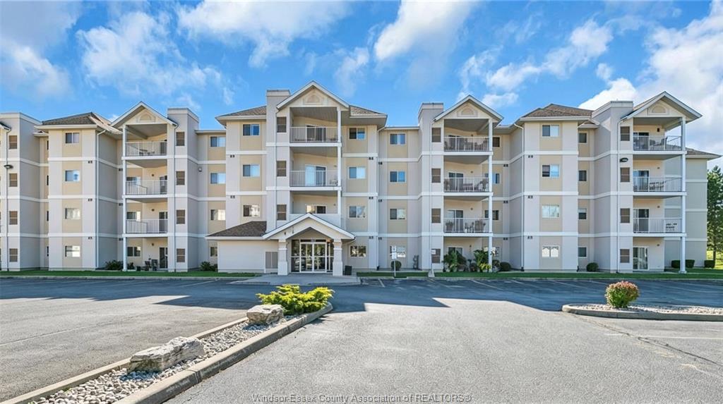 1547-grand-marais-road-west-windsor-ontario-26014992