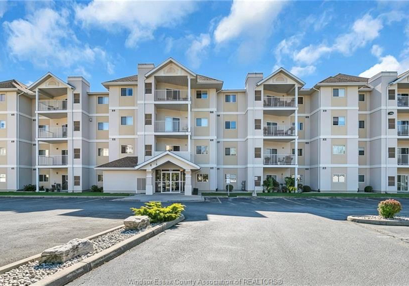 1547-grand-marais-road-west-windsor-ontario-26014992
