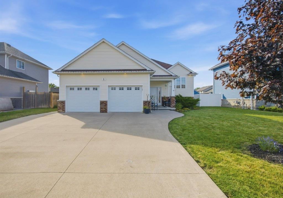 6-joaney-lane-cottam-ontario-26015002
