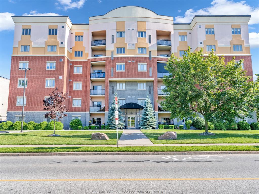1855-normandy-lasalle-ontario-26015005