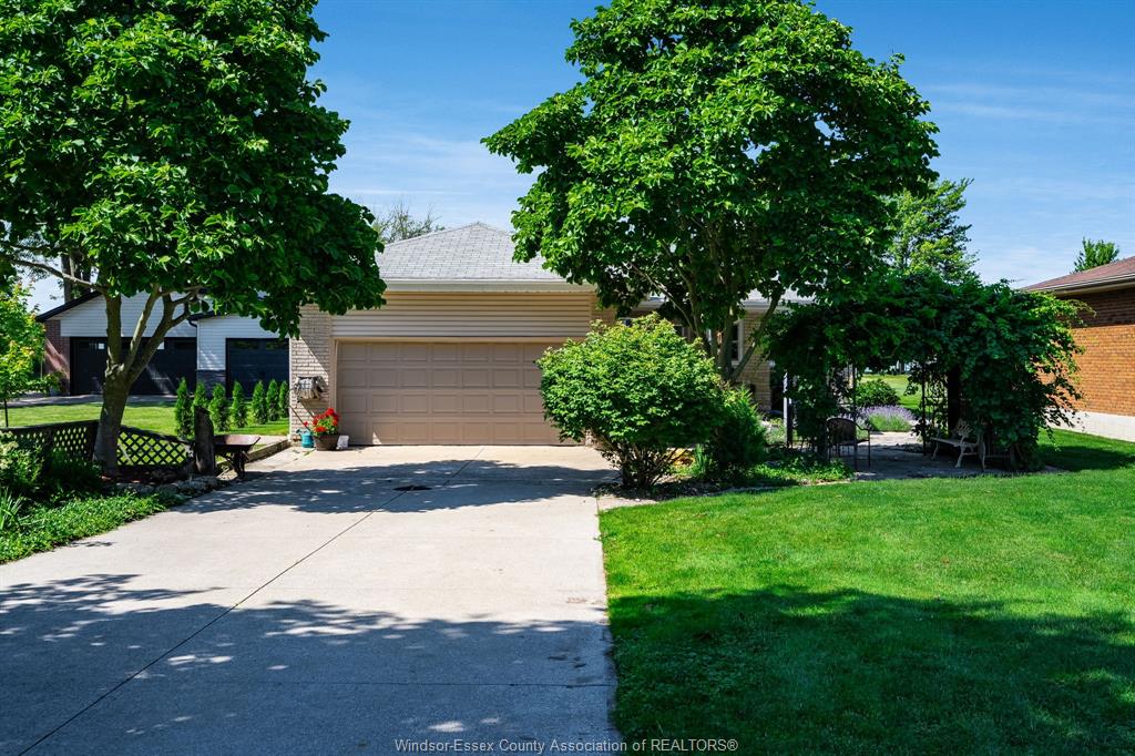 12307-12310-laforet-beach-road-lakeshore-ontario-26015030