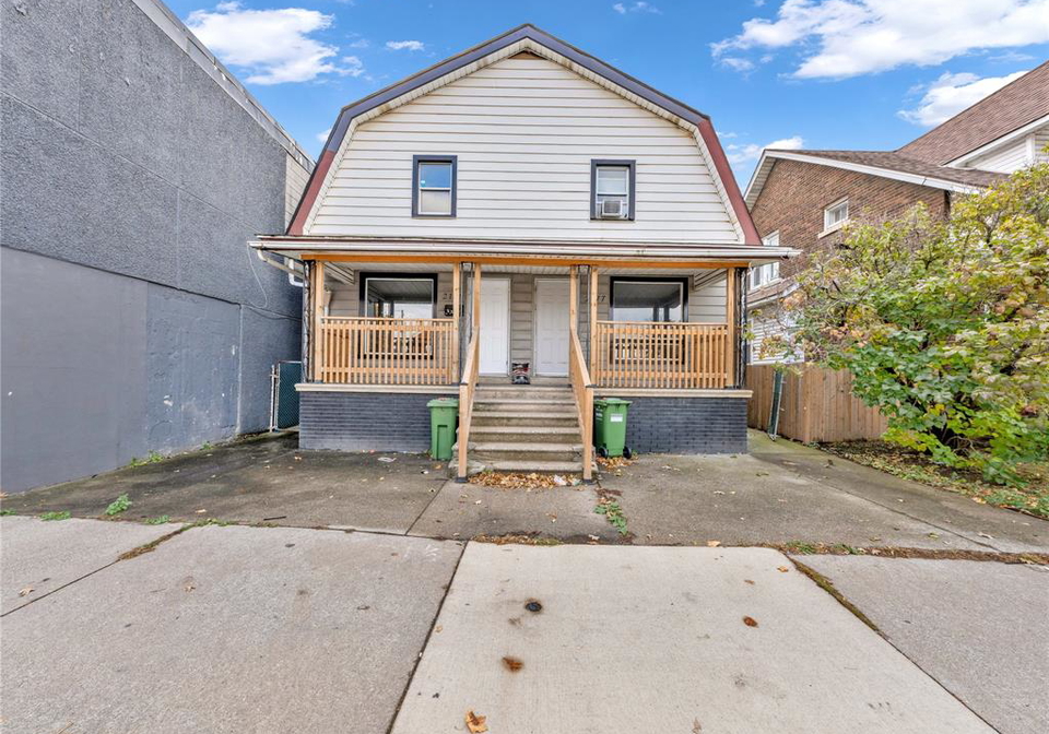 2181-howard-avenue-windsor-ontario-26015031