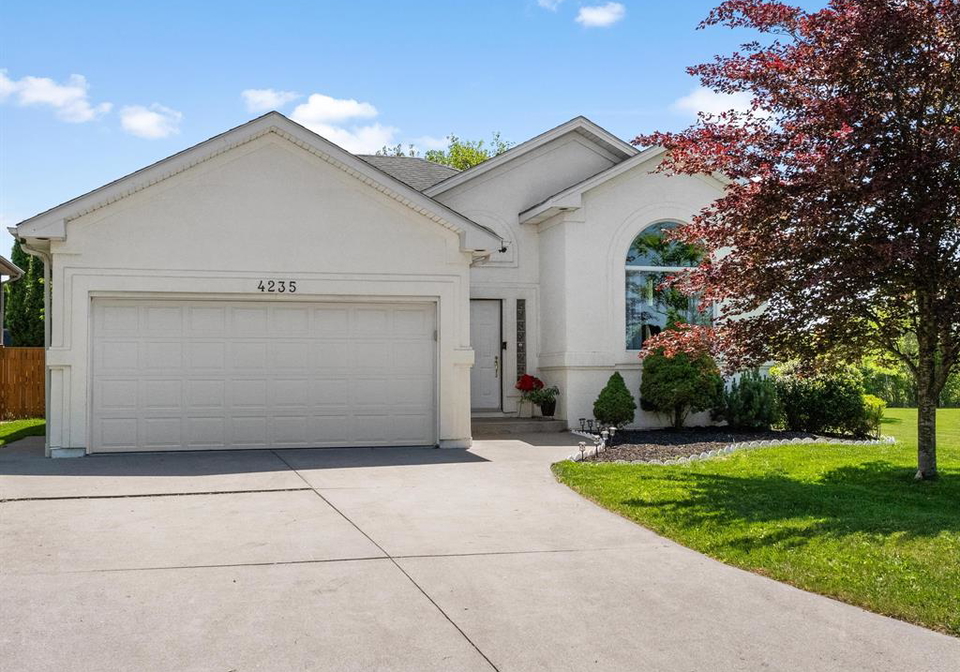 4235-providence-crescent-windsor-ontario-26015038