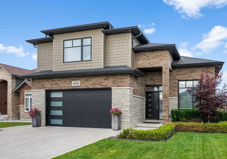 1609-harrison-street-lasalle-ontario-26015045
