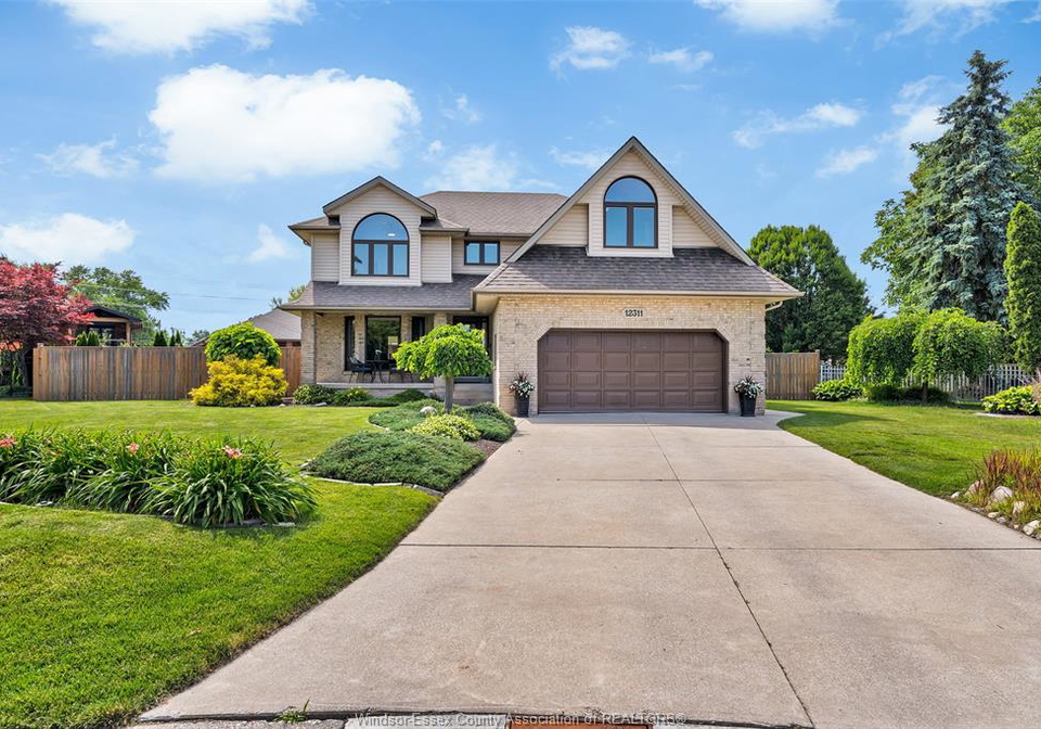 12311-verdant-court-tecumseh-ontario-26015046