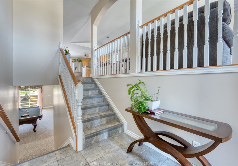 187-rockhaven-drive-lakeshore-ontario-26015055