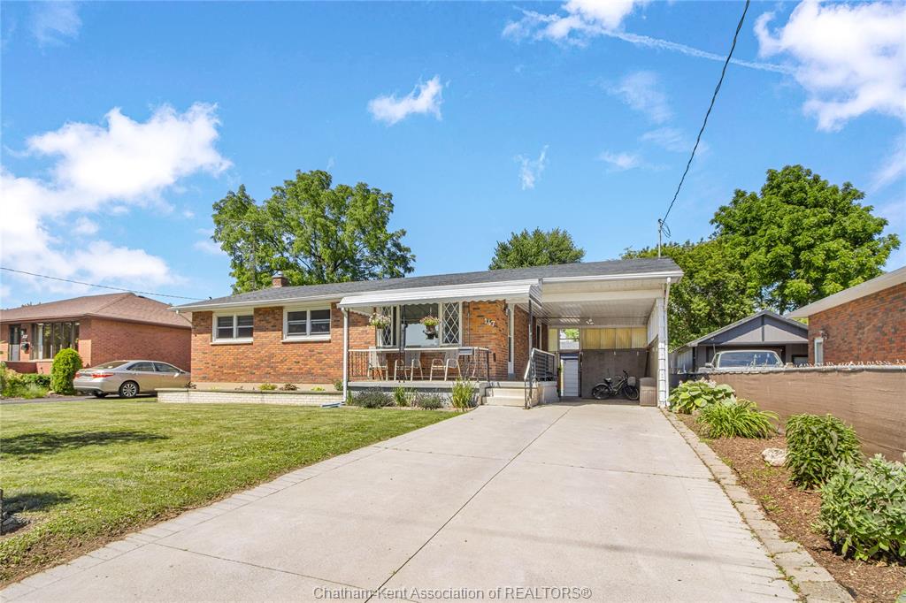 147-coverdale-street-chatham-ontario-26015059