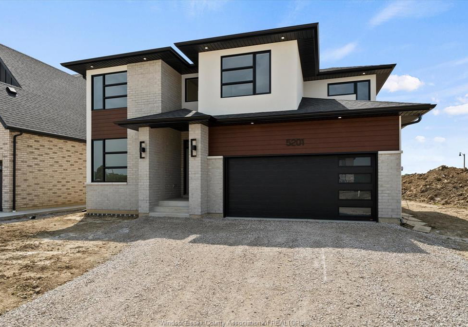 5221-rafael-street-tecumseh-ontario-26015064