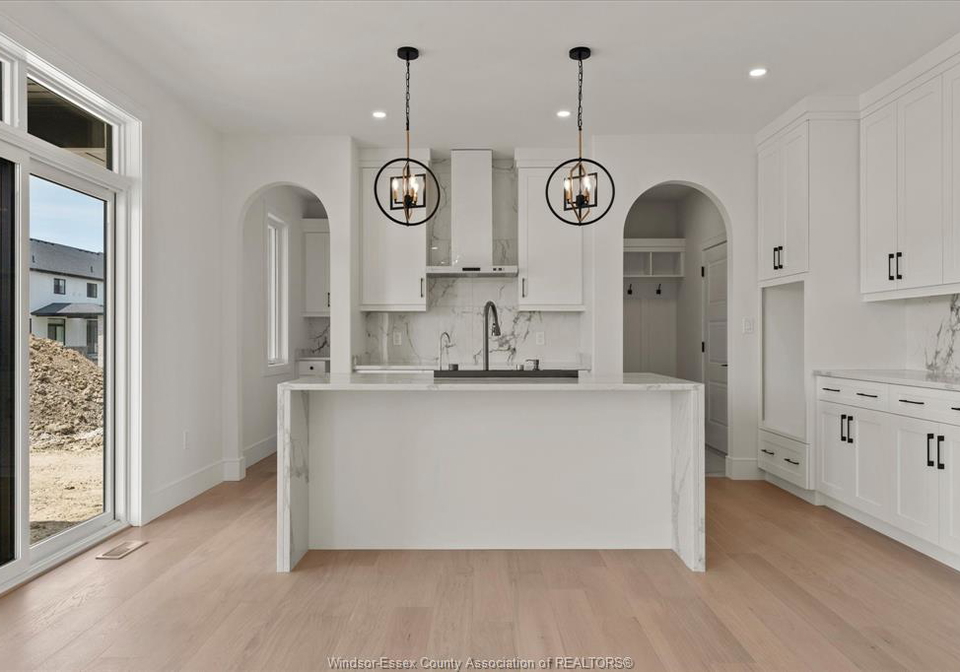 5221-rafael-street-tecumseh-ontario-26015064