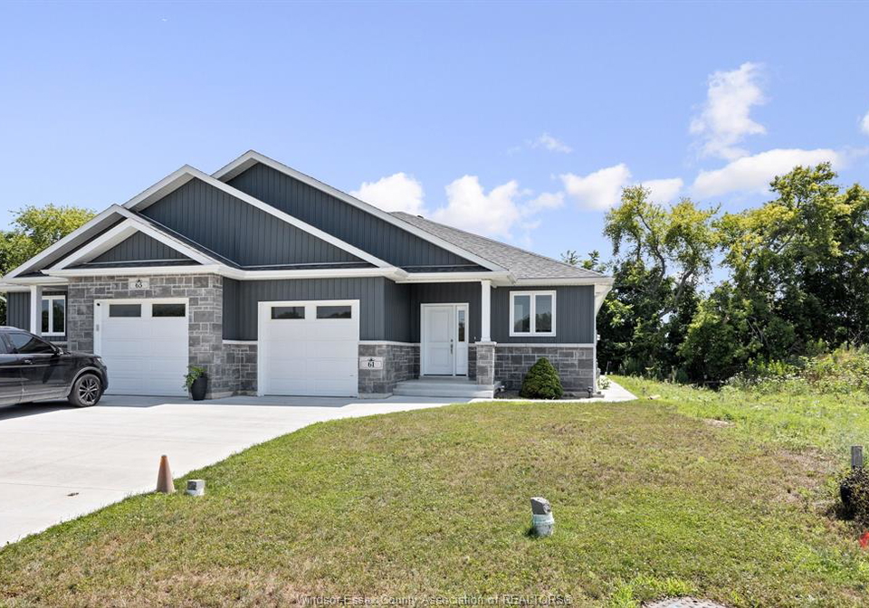 61-pereira-harrow-ontario-26015074