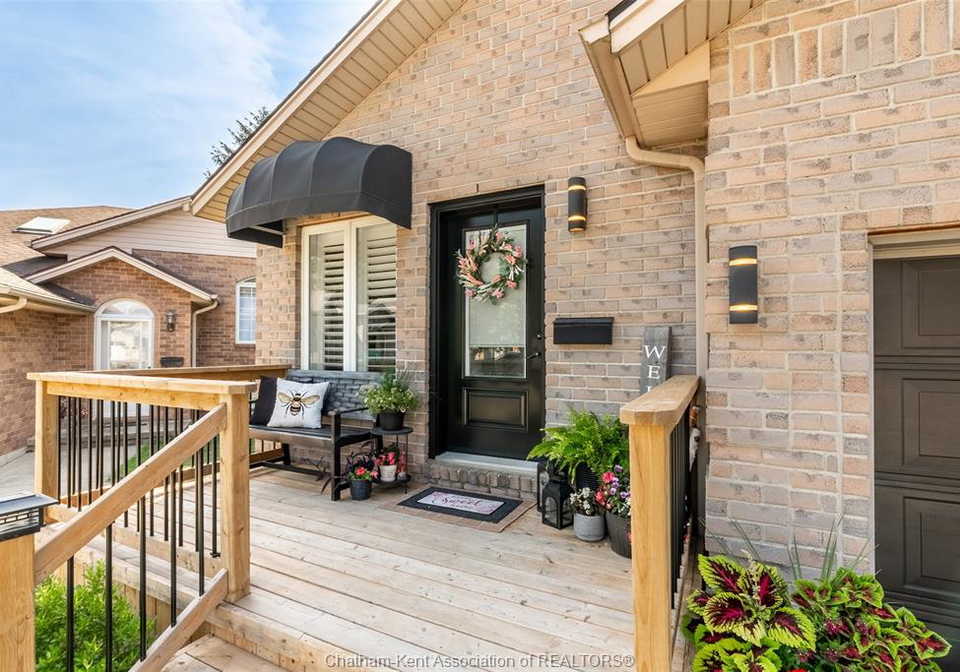 26-fieldstone-place-chatham-ontario-26015084