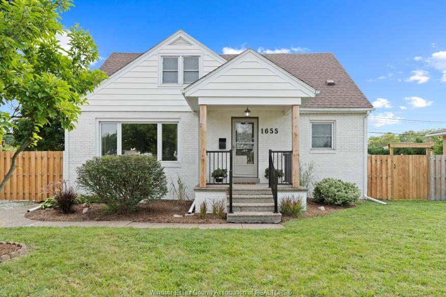1655-partington-avenue-windsor-ontario-26015086