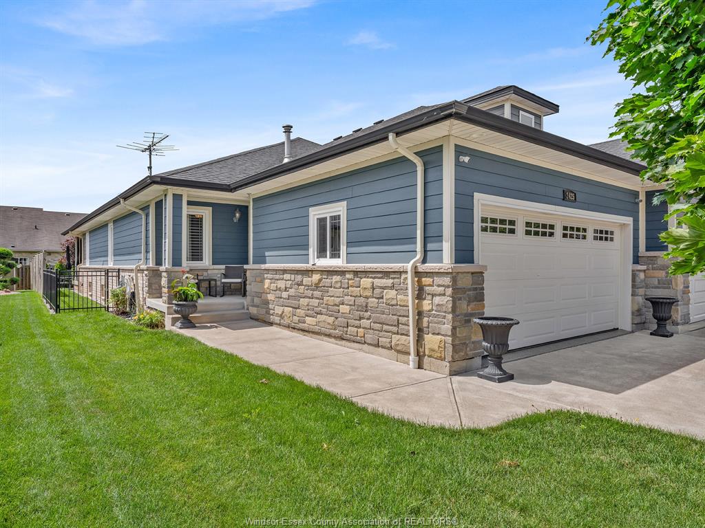 2425-skinner-lasalle-ontario-26015102